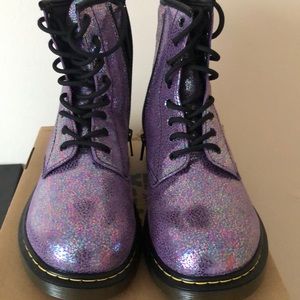 Dr. Martens boot